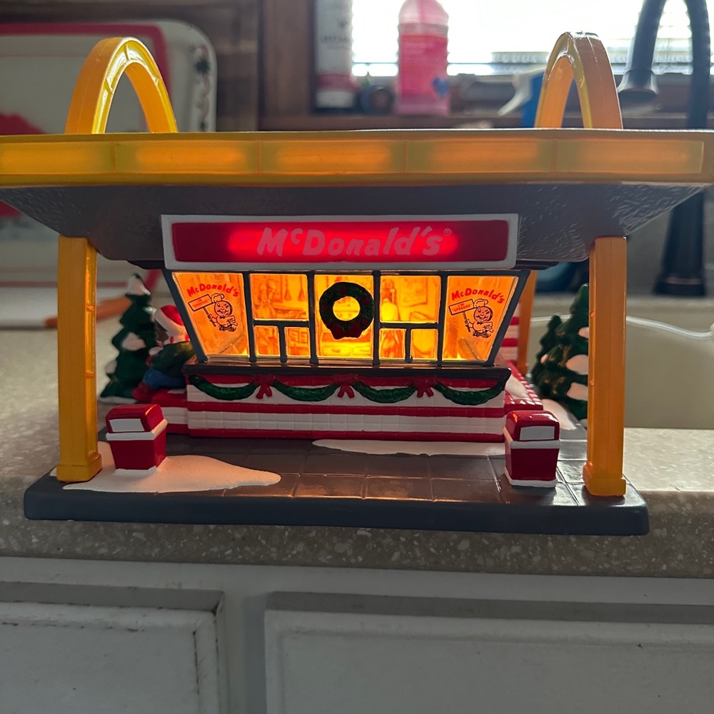 Department 56 McDonald's  Light-Up Snow Village